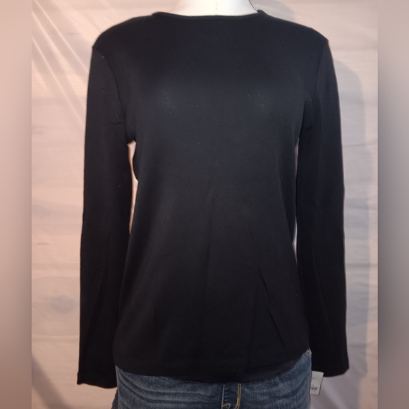 ☘️Womens top - Picture 1 of 3